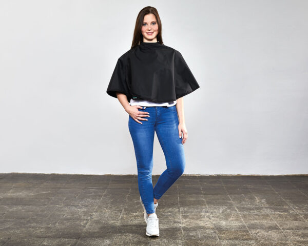 94030-31_NANOMini_schwarz_vorne_Alina_1600 Trend-Design Nano Mini Kampauskappa