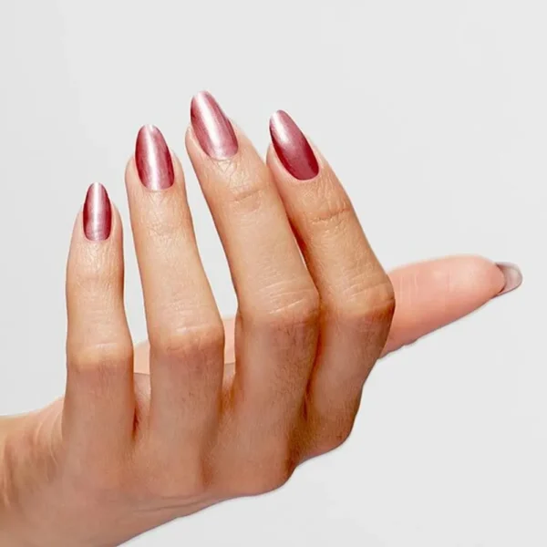 OPI Infinite Shine Chicago Champaign Toast kynsilakka 15ml