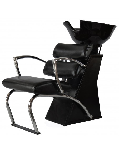 Kampaamon pesupaikka Italy